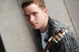 Diknu Schneeberger Trio